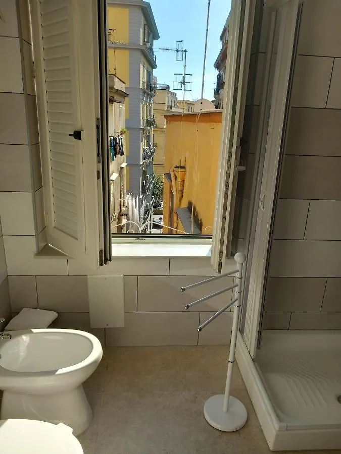 Greth House Bed and Breakfast Νάπολη